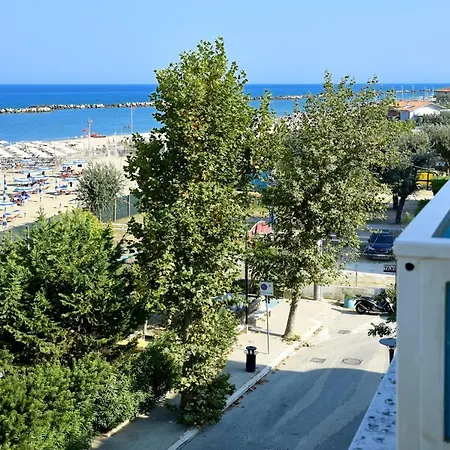 Apartmanhotel Altamarea 4*