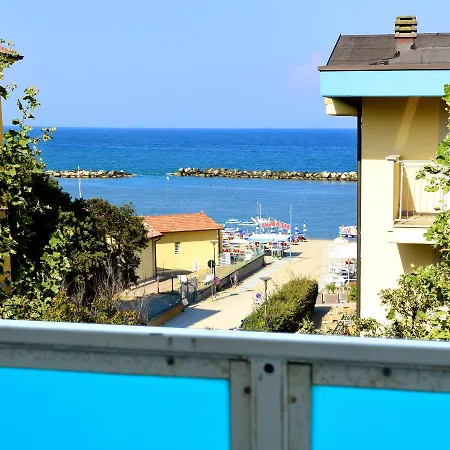 Altamarea San Mauro Mare
