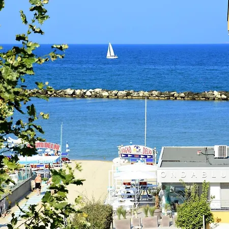 Apartmanhotel Altamarea