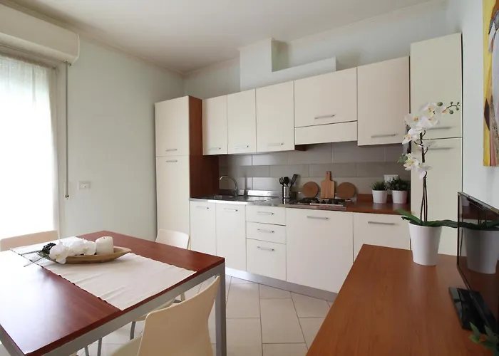 شقة فندقية Altamarea 4*